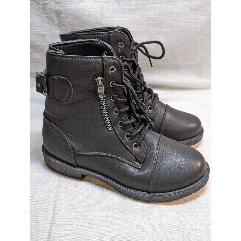 Jessica Carlyle Size 8 Leanna Black Boots Combat Lace Up Buckle‎